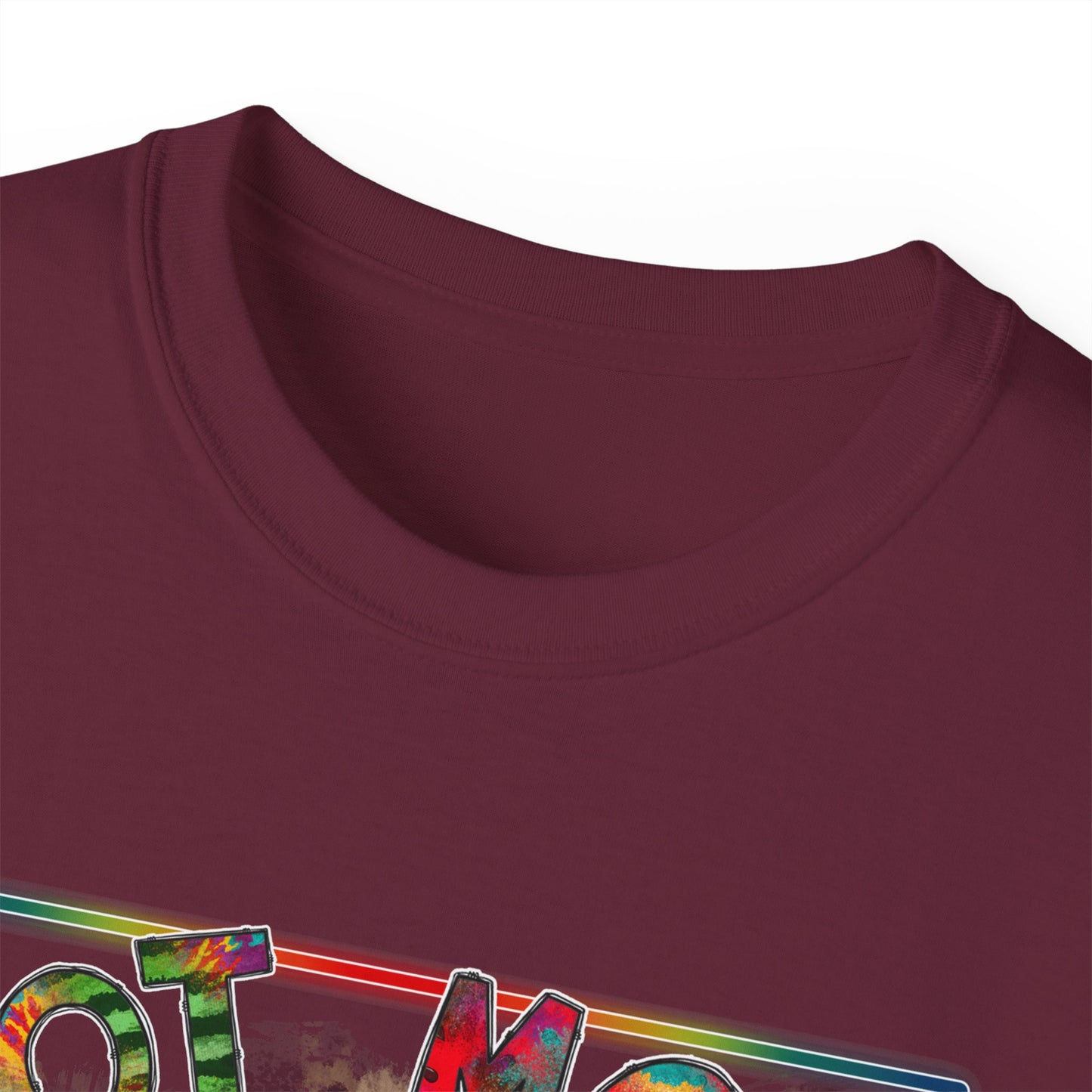 Hot Mom Summer T-Shirt / Trendy Graphic Tee / Bold Lip Print Shirt / Casual Summer Outfit / Fun Mom Gift Top