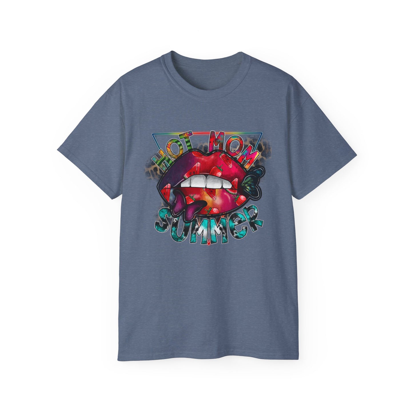 Hot Mom Summer T-Shirt / Trendy Graphic Tee / Bold Lip Print Shirt / Casual Summer Outfit / Fun Mom Gift Top