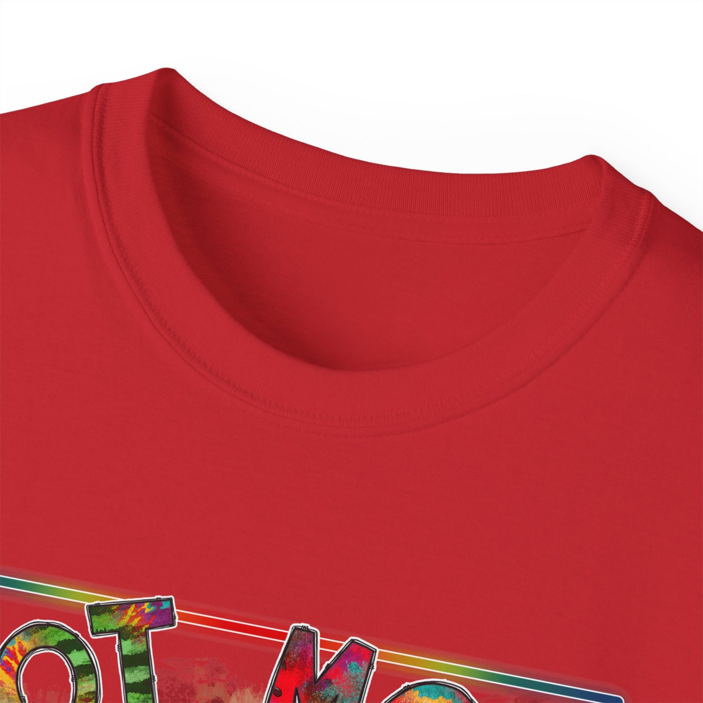 Hot Mom Summer T-Shirt / Trendy Graphic Tee / Bold Lip Print Shirt / Casual Summer Outfit / Fun Mom Gift Top