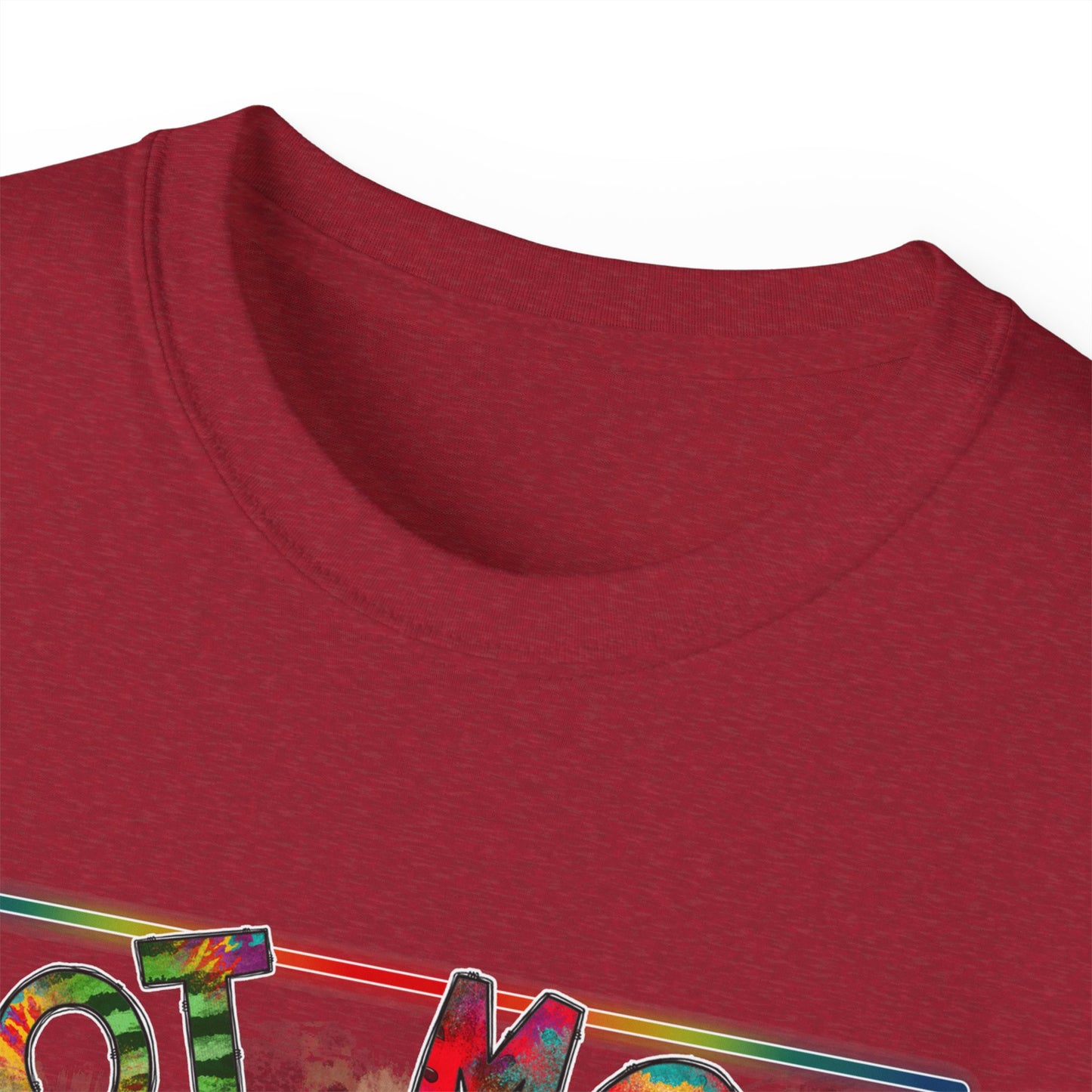 Hot Mom Summer T-Shirt / Trendy Graphic Tee / Bold Lip Print Shirt / Casual Summer Outfit / Fun Mom Gift Top